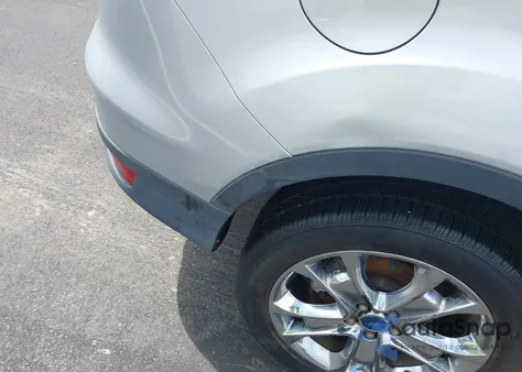 2013 Ford Escape Sel z USA, uszkodzony, nr VIN 1FMCU0HXXDUB51540